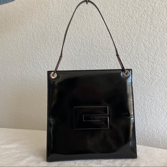 Gucci black leather G logo tote - Picture 2 of 15